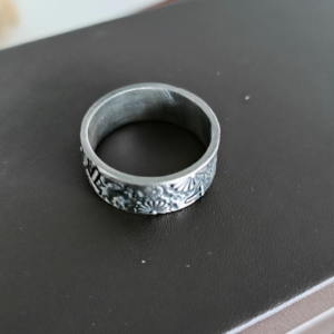 999 Pure Silver Men's Ring - Closed Design, Wide Band photo review